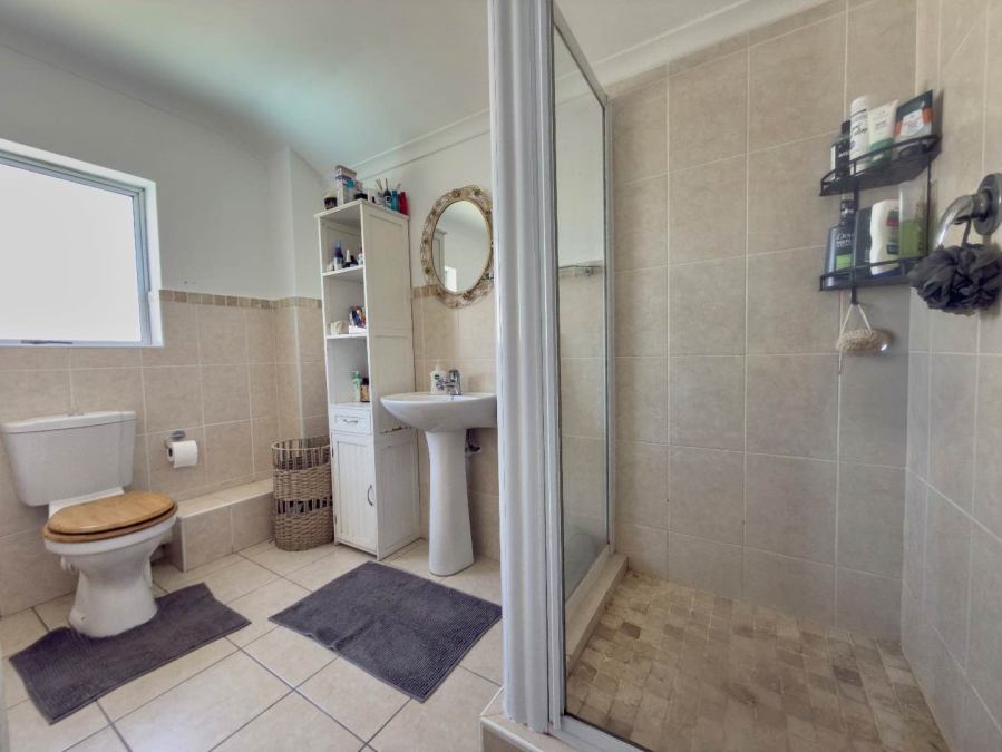 3 Bedroom Property for Sale in Royal Ascot Western Cape